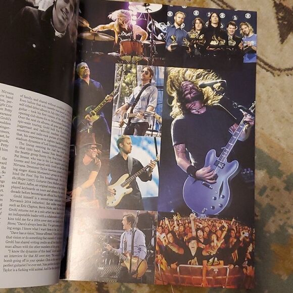 2021 Rock and Roll Hall of Fame Induction program Foo Fighters Go Go’s Jay Z - Picture 4 of 7